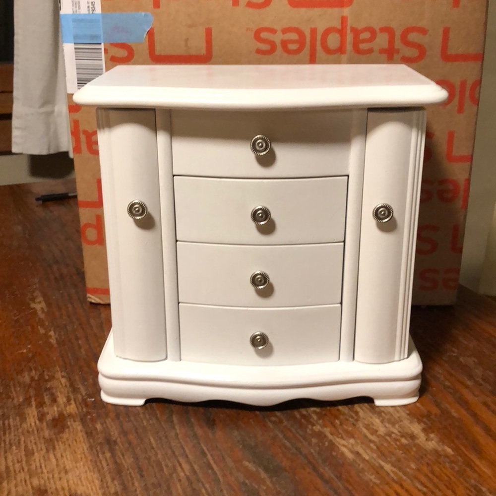 Jewlery box
